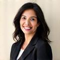 Porträt von Dr. Elena Hernandez